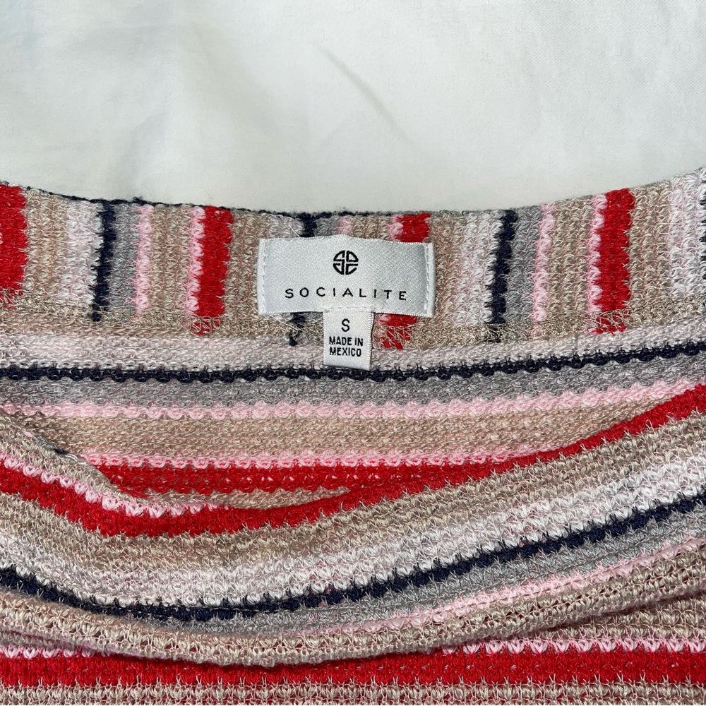 Knit Long Sleeve - Picture 3 of 4